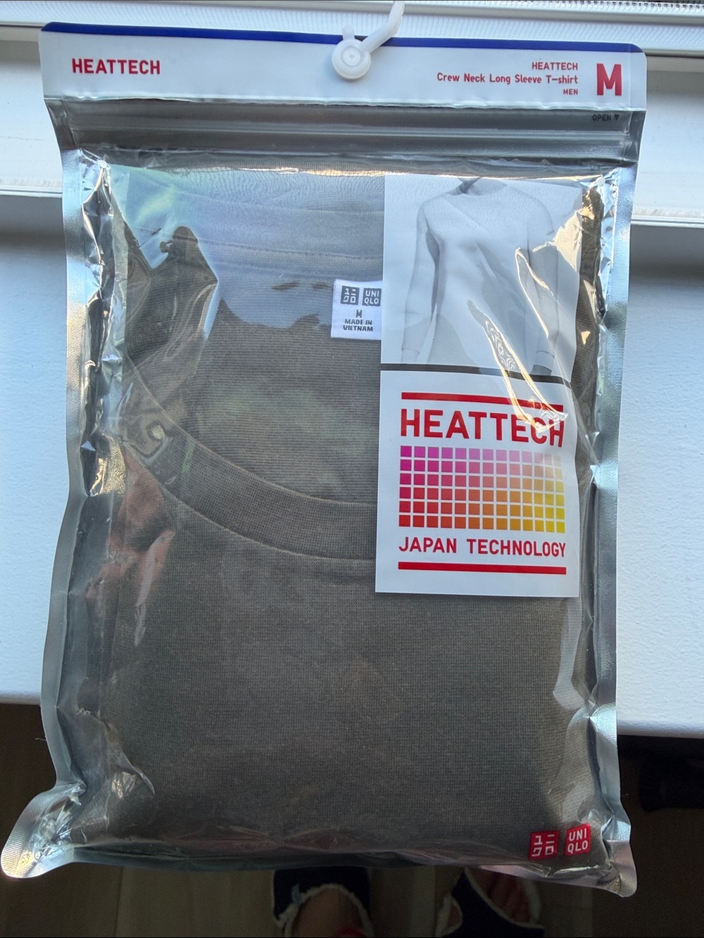 Uniqlo Heattech Crew Neck Long Sleeve T-Shirt — Olive Color